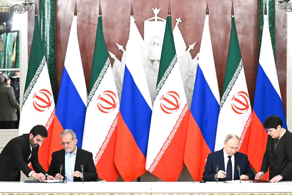 Российский эксперт: визит Пезешкияна в Россию — историческое событие