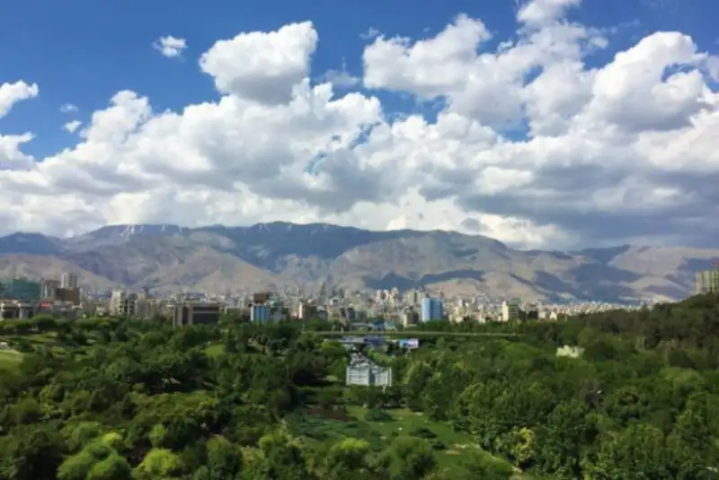 کیفیت هوای تهران در شرایط قابل‌قبول