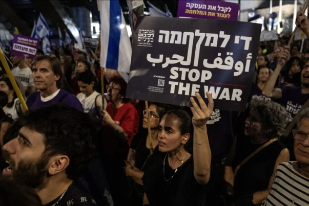 סקר: 70% מהישראלים רוצים להשלים את כל שלבי עסקת החליפין