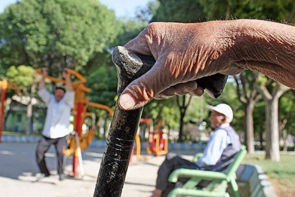 چالش سالمندی در ایران؛ بحران جمعیت و فرصت راهبردی