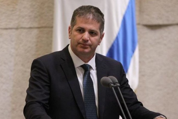 קריאות לעצור את השר הציוני בפולין באשמת פשעי מלחמה בעזה