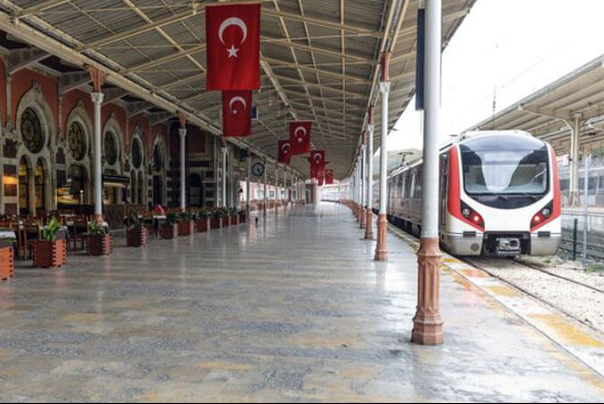 德黑兰至土耳其凡城的客运列车车票将于3月2日开始发售。