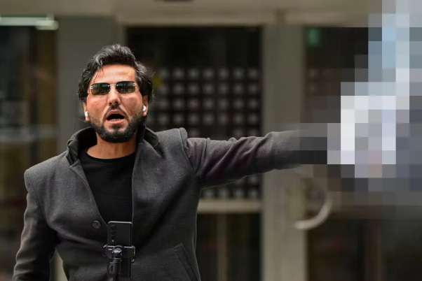 סילוואן מומיקה, מבער הקוראן, נהרג בדירתו בשוודיה