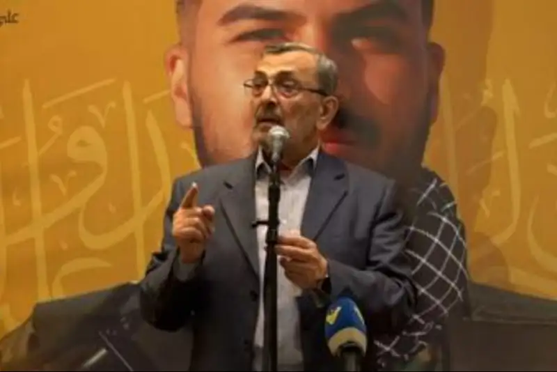 نماینده حزب‌الله درخواست رسیدگی به موضوع فرودگاه بیروت را داد