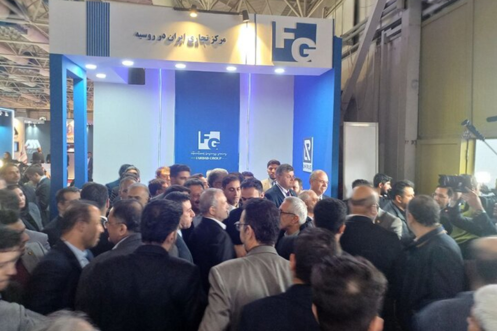 Пезешкиан посетили международную выставку «Торговля с Евразией»