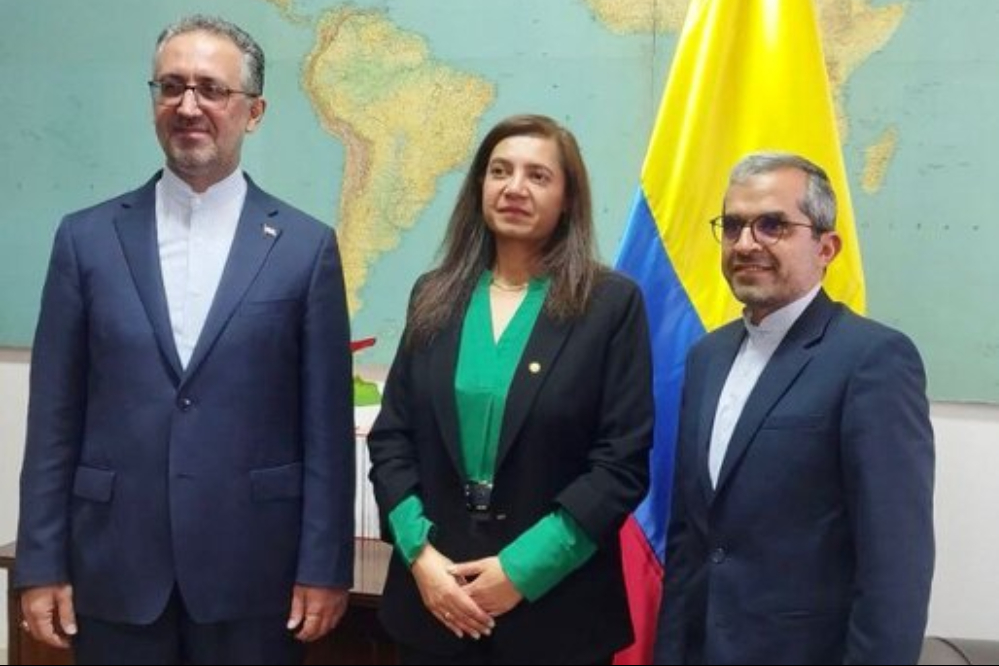 伊朗外交部负责美国事务的助理部长会见哥伦比亚官员