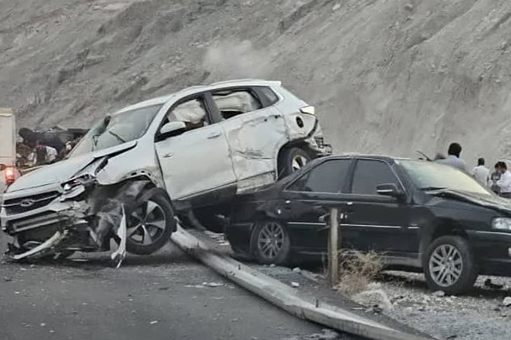 9 مصدوم در تصادف زنجیره‌ای آزادراه پیامبر اعظم(ص) تبریز