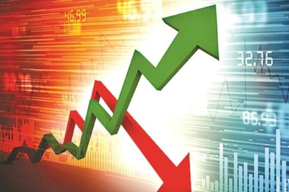 بورس در سال 1404 به کدام سو خواهد رفت؟