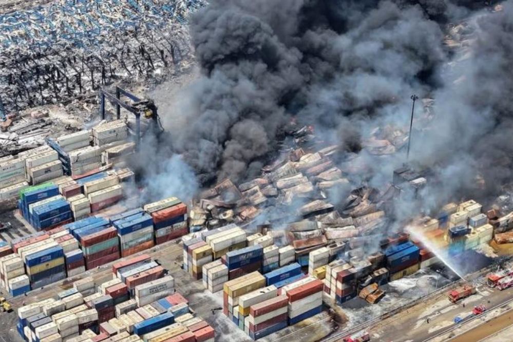 پشت پرده انتشار خبر دپوی ماده منفجره در بندر شهید رجایی