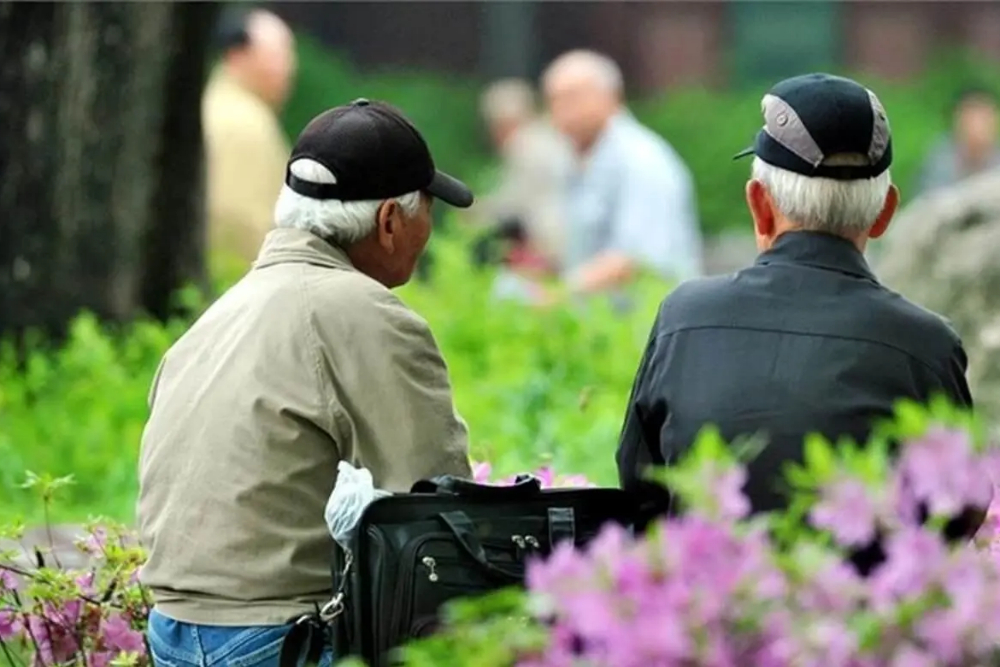 طرح‌های رفاهی جدید برای بازنشستگان از خرداد 1404