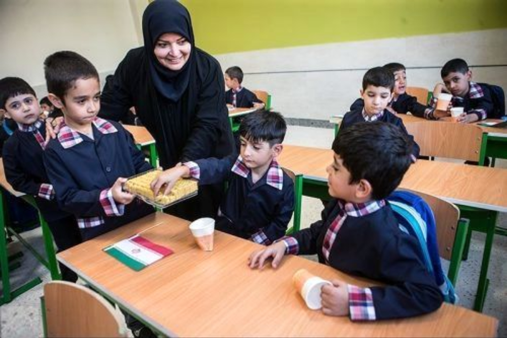 علت تاخیر ثبت‌نام کلاس اولی‌هاچه بود؟/سردرگمی والدین ادامه دارد!