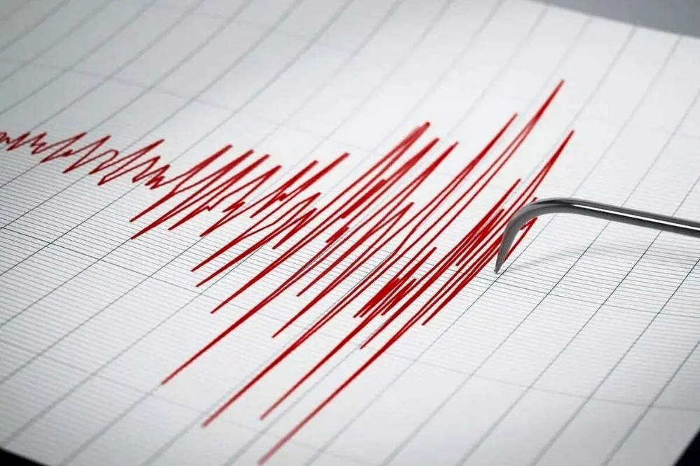 زمین لرزه دست بردار نیست، کهک قم لرزید