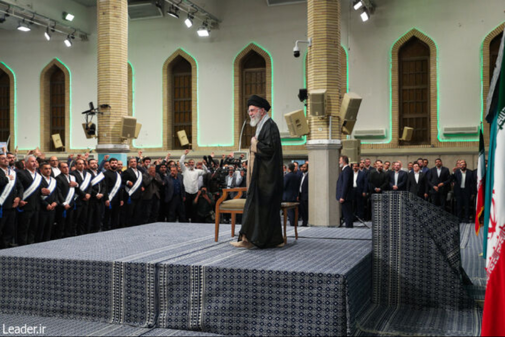 پشتیبانی تمام قد رهبر انقلاب از جامعه کارگری