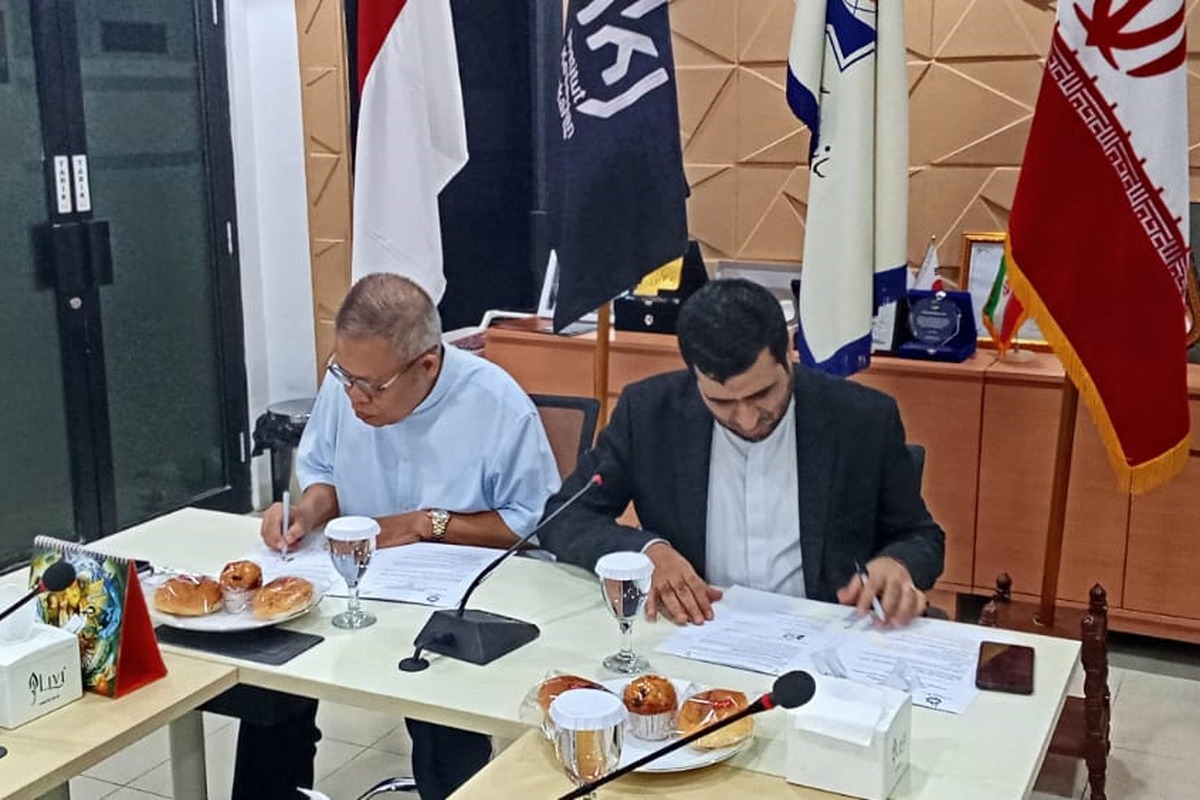 Iran, Jakarta arts university sign cultural cooperation deal