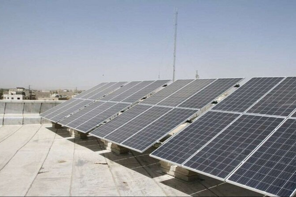 انرژی پاک در راه است؛ ادارات به استقبال برق خورشیدی می‌روند!