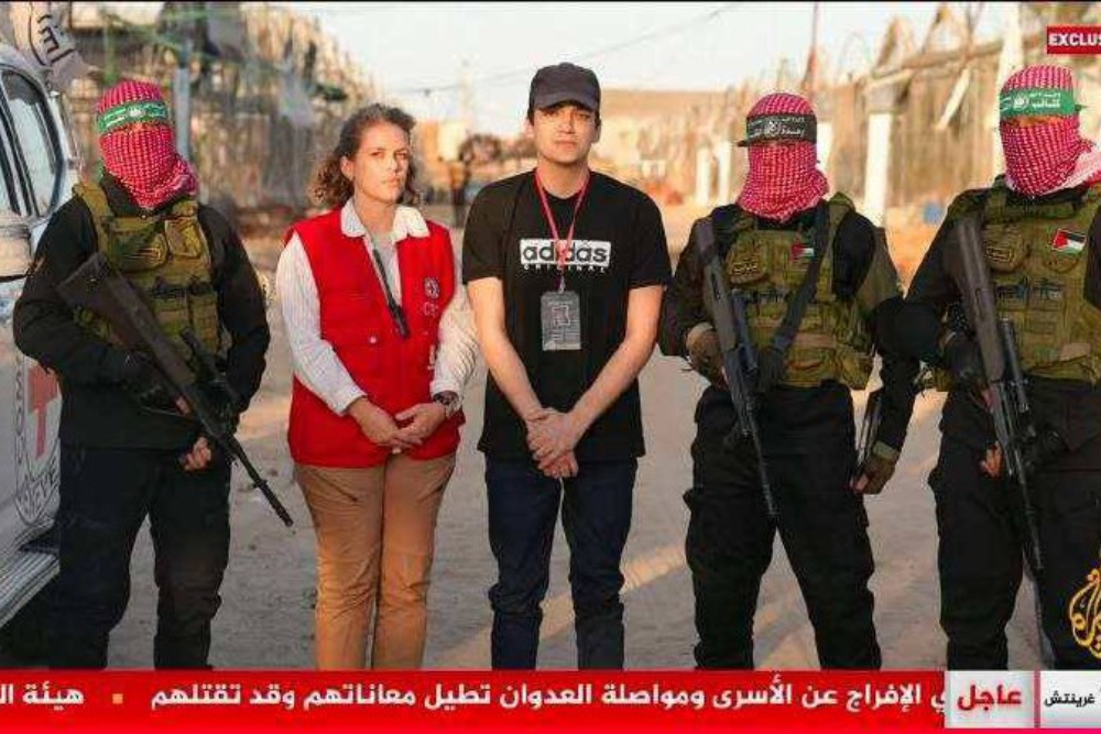 حماس تصویر اسیر اسرائیلی-آمریکایی را منتشر کرد