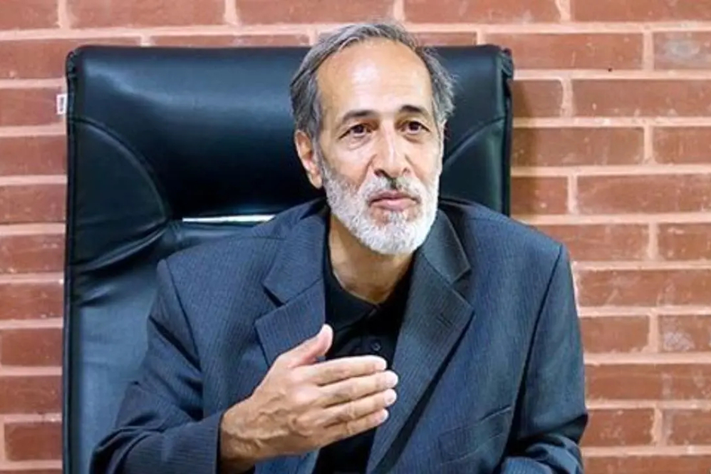 اثرات هم‌افزایی پیوند دیپلماسی عمومی با رسمی...