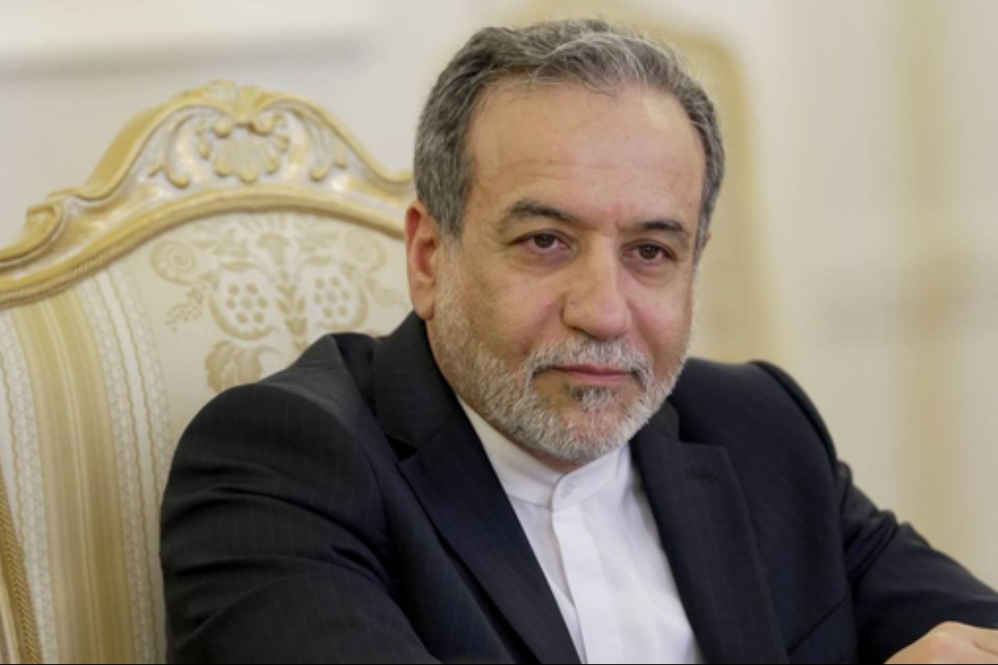 Министр иностранных дел Таджикистана встретился с Аракчи