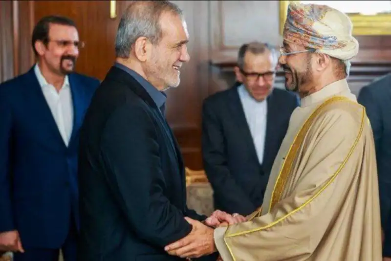 سفر رئیس‌جمهور به عمان