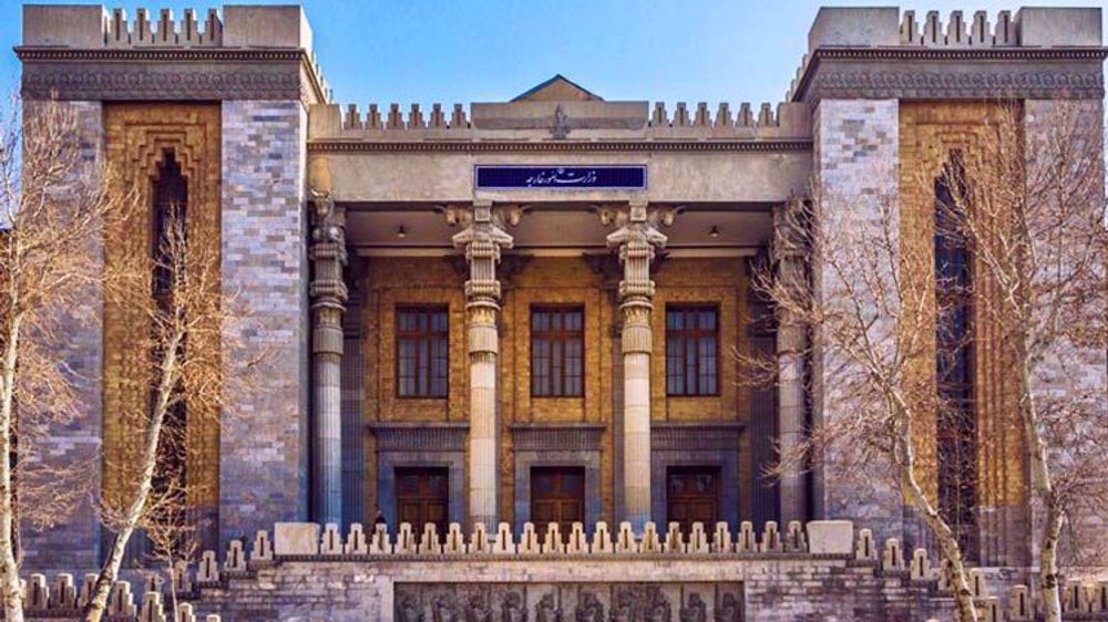 Tehran strongly protests detention of Iranians in UK