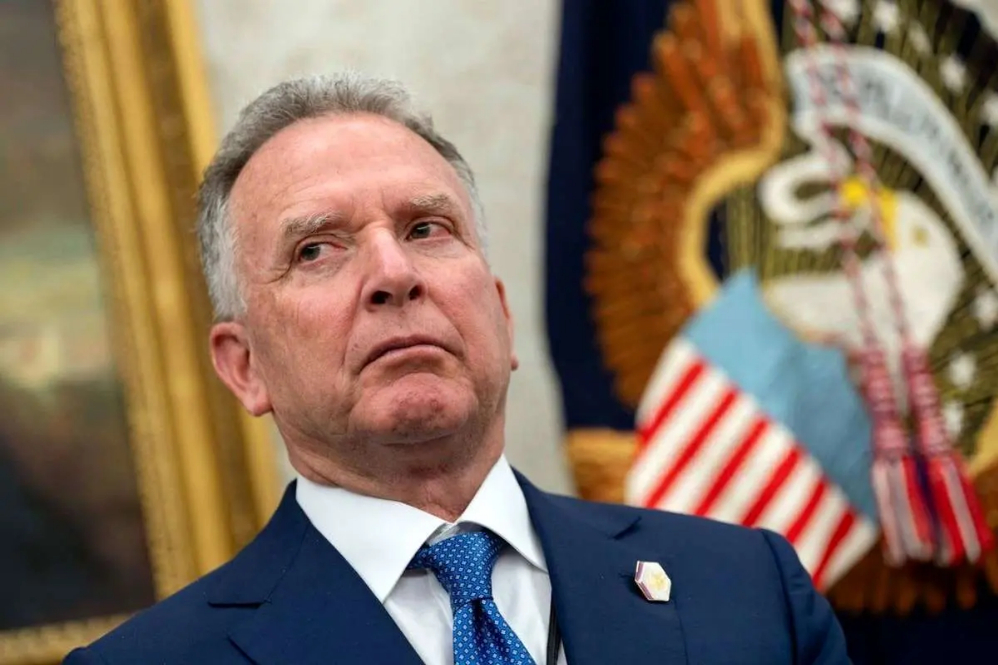 למה אמריקה עושה "כל כך הרבה טעויות"?