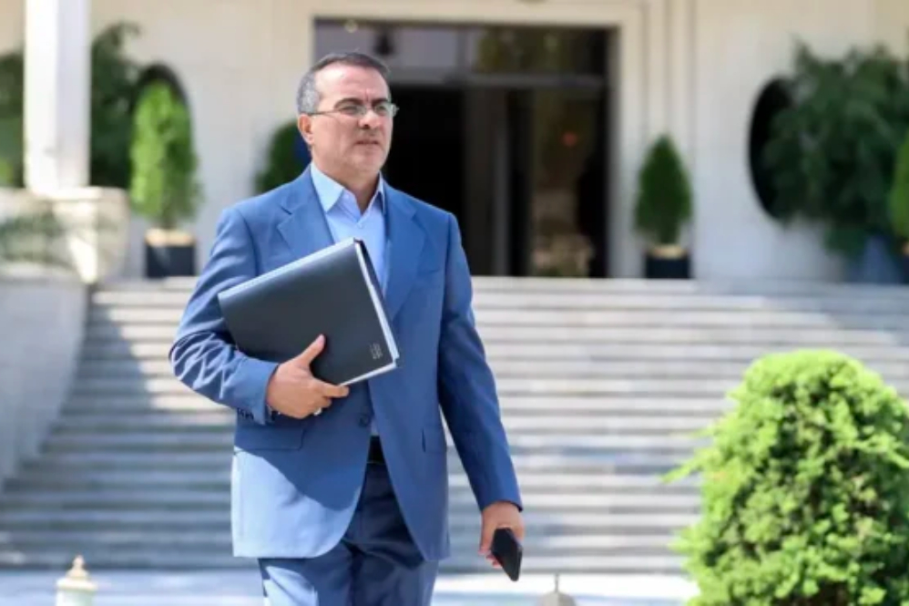 مصوبه دولت برای کسر حق بیمه بازنشستگی از اضافه‌کار و احکام کارگزینی