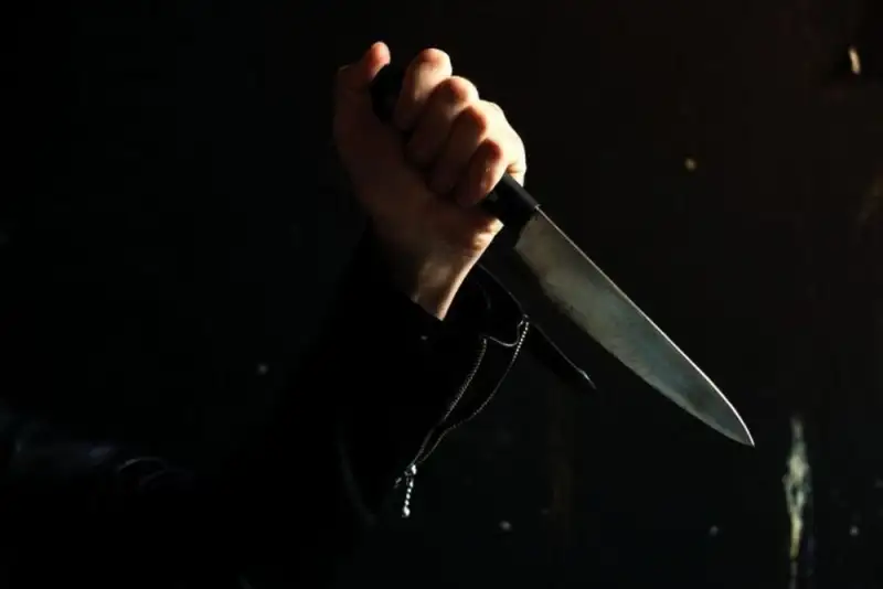 پخش زنده قتل با چاقو!+ فیلم