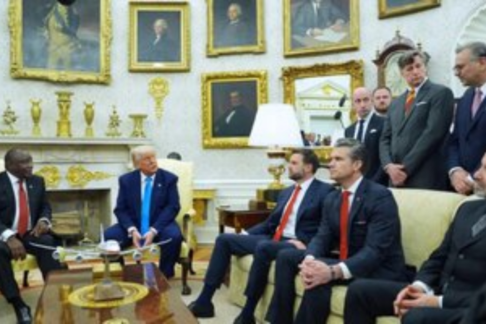 کنایه رئیس‌جمهور آفریقای جنوبی به ترامپ: «هواپیما برای هدیه دادن ندارم!»