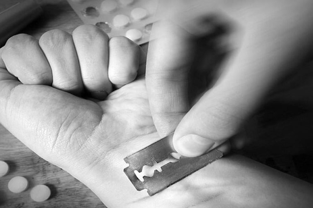 وزارت بهداشت: نجات 1046 دانشجو از خودکشی در سال 1403