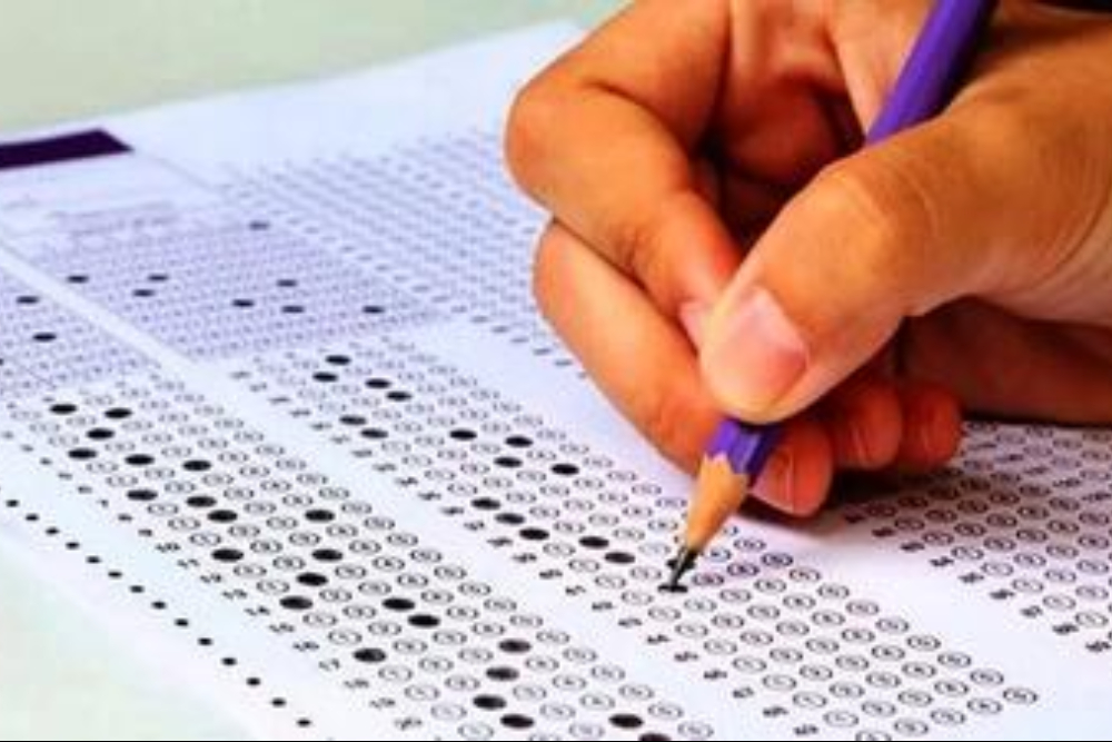 شایعه لو رفتن سوالات نهایی تکذیب شد؛ قرنطینه کامل برقرار است!