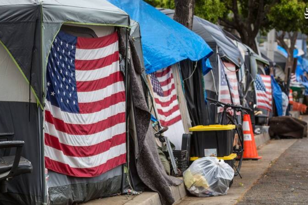 هشدار اقتصادی؛ بیکاری بلندمدت در بالاترین سطح دو سال اخیر آمریکا