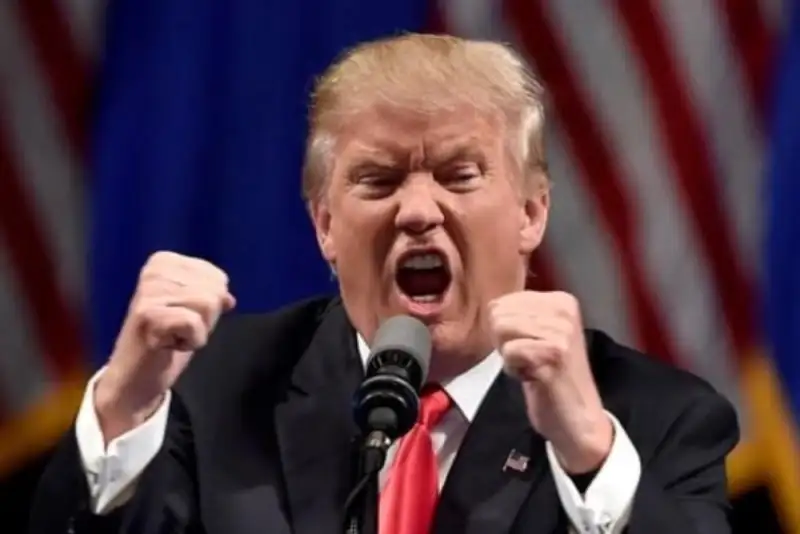 آتلانتیک: دولت ترامپ، حکومت اوباش است