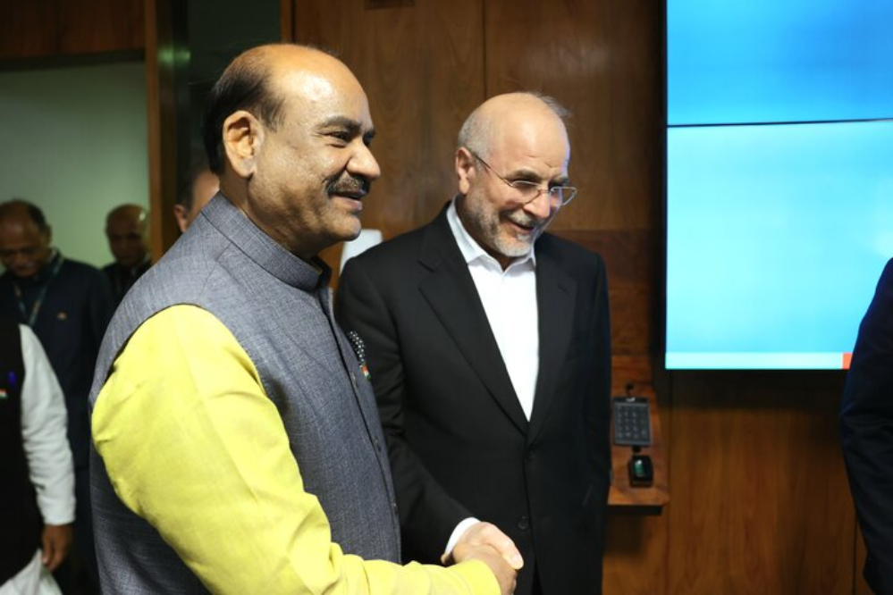 Иран и Индия подчеркивают расширение парламентского сотрудничества в рамках саммита БРИКС