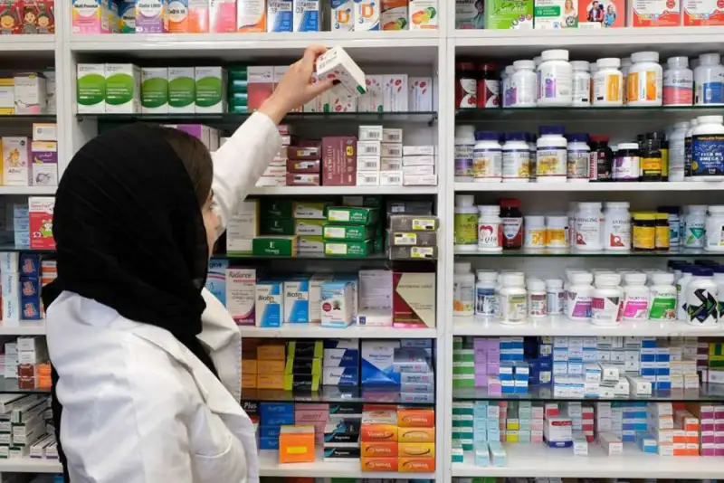 آرامش در حوزه سلامت؛ تأمین کامل دارو و تجهیزات پزشکی در کشور