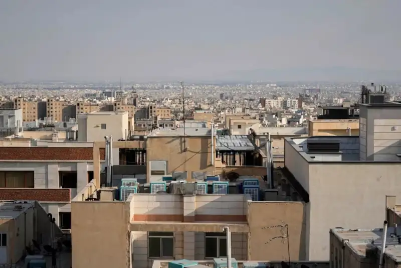 فعال شدن پدافند هوایی در غرب تهران