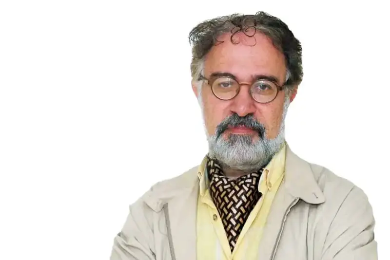 دولت‌ها چگونه تسخیر می‌شوند؟