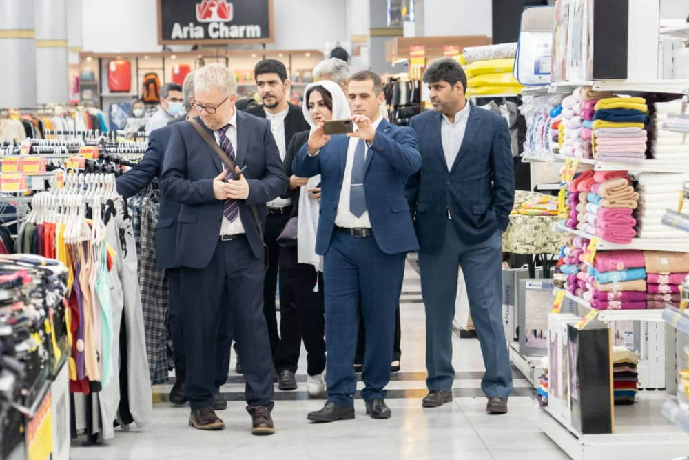 فرصت طلایی برای تجار ایرانی در بازار روسیه