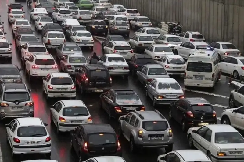 ترافیک سنگین در آزادراه تهران - شمال