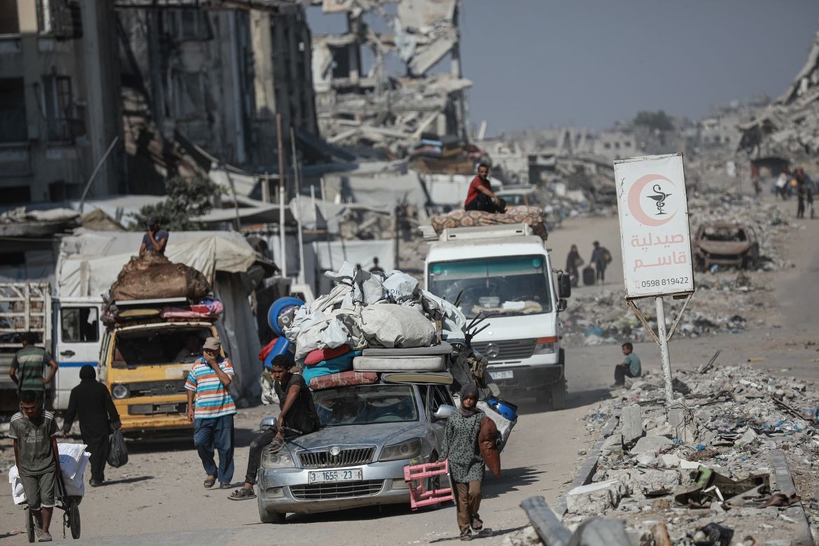 گزارش تصویری | آوارگی ساکنان شهر غزه در پی تشدید بمباران ها توسط رژیم صهیونیستی