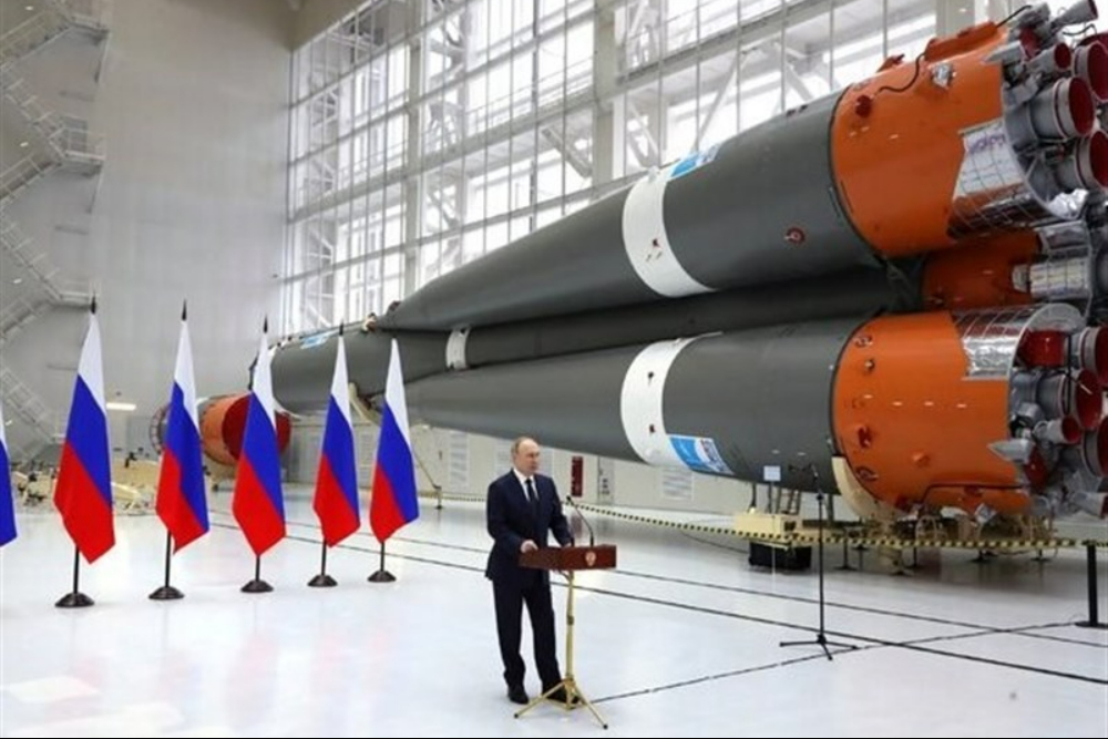 پوتین: روسیه پیشتاز تولید موتورهای هوایی و موشکی است