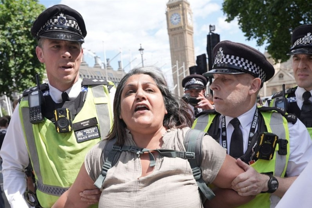 900 نفر از حامیان فلسطین در لندن بازداشت شدند