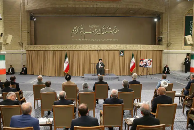 پیام‌های راهبردی و عملیاتی یک سخنرانی