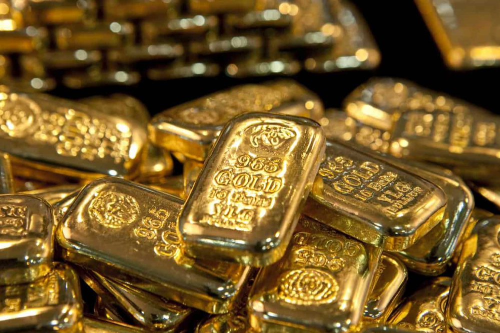 نوسان قیمت جهانی طلا در بازار امروز  19 شهریورماه