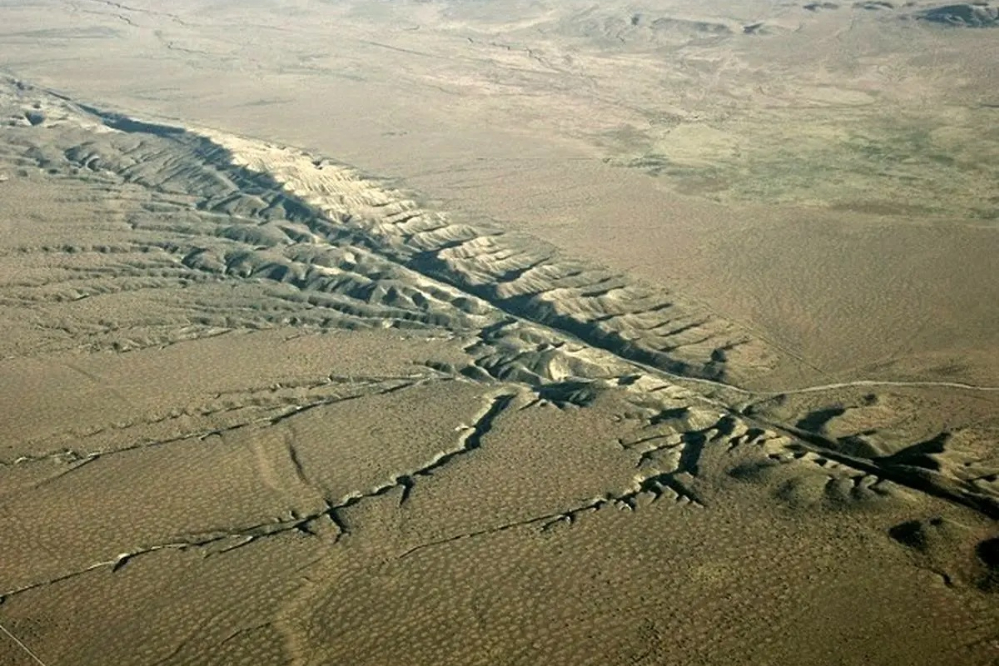 گسل‌های ایران فعال شدند