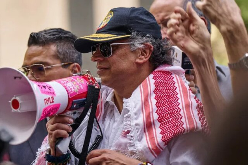 جنجال در نیویورک؛ ویزای رئیس‌جمهور کلمبیا لغو شد