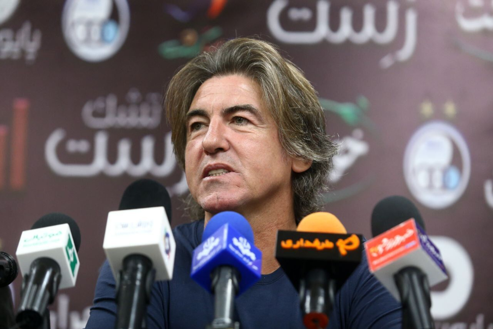 ساپینتو: تاج بخواهد برای بازی دوستانه با پرتغال کمک می‌کنم