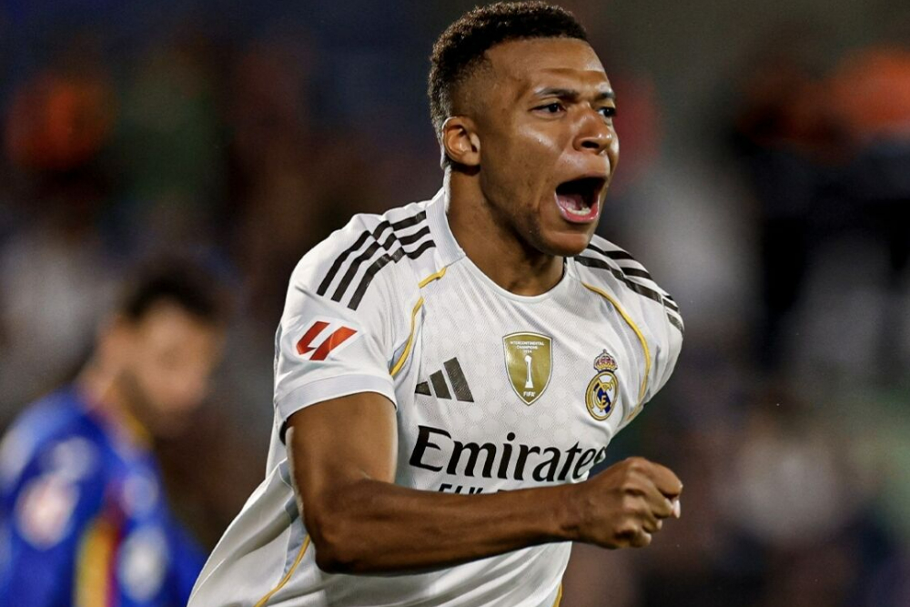 رئال صدر جدول را از بارسا پس گرفت