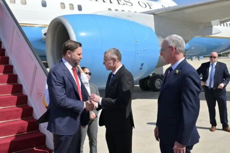 معاون ترامپ وارد سرزمین‌های اشغالی شد