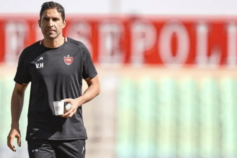 خداحافظی هاشمیان با بازیکنان پرسپولیس