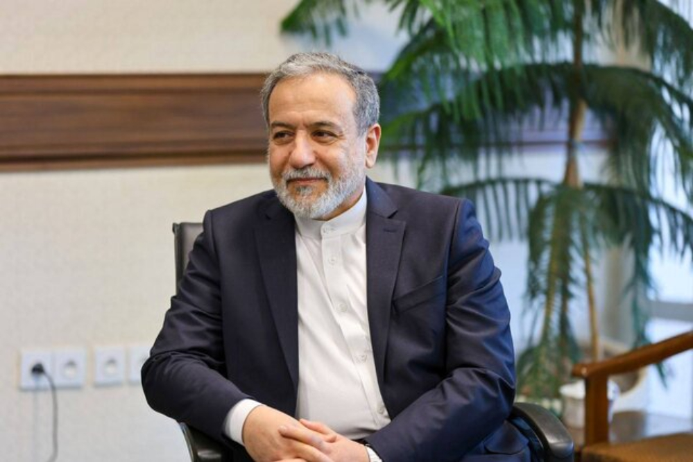 در بازدید عراقچی از دستاوردهای هسته‌ای چه گذشت؟+فیلم